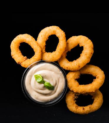 Onion Rings + Sauce