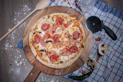 Pizza capricciosa 32cm
