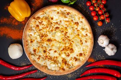 Pizza quattro formaggi