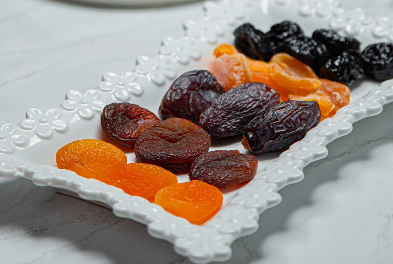 Dry fruit set