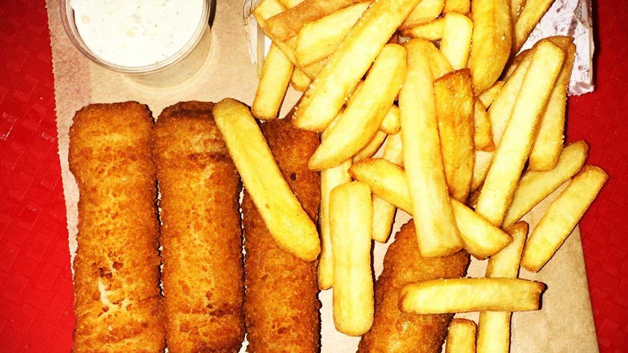 Fish fingers 4 pcs. with fries