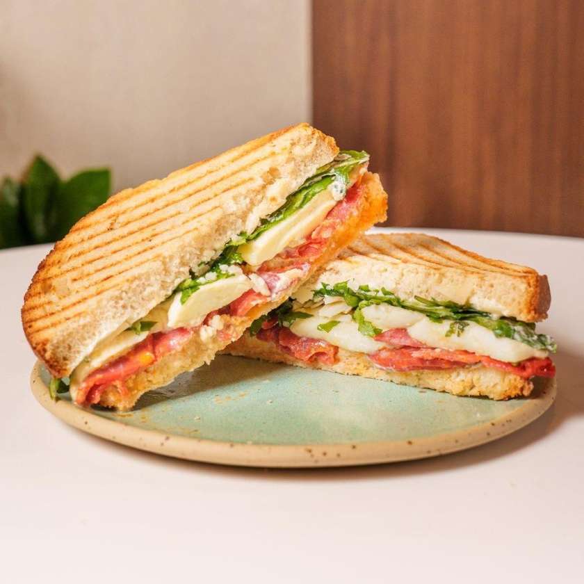 Chorizo sandwich