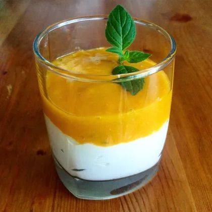 Kohupiimavaht mango püreega