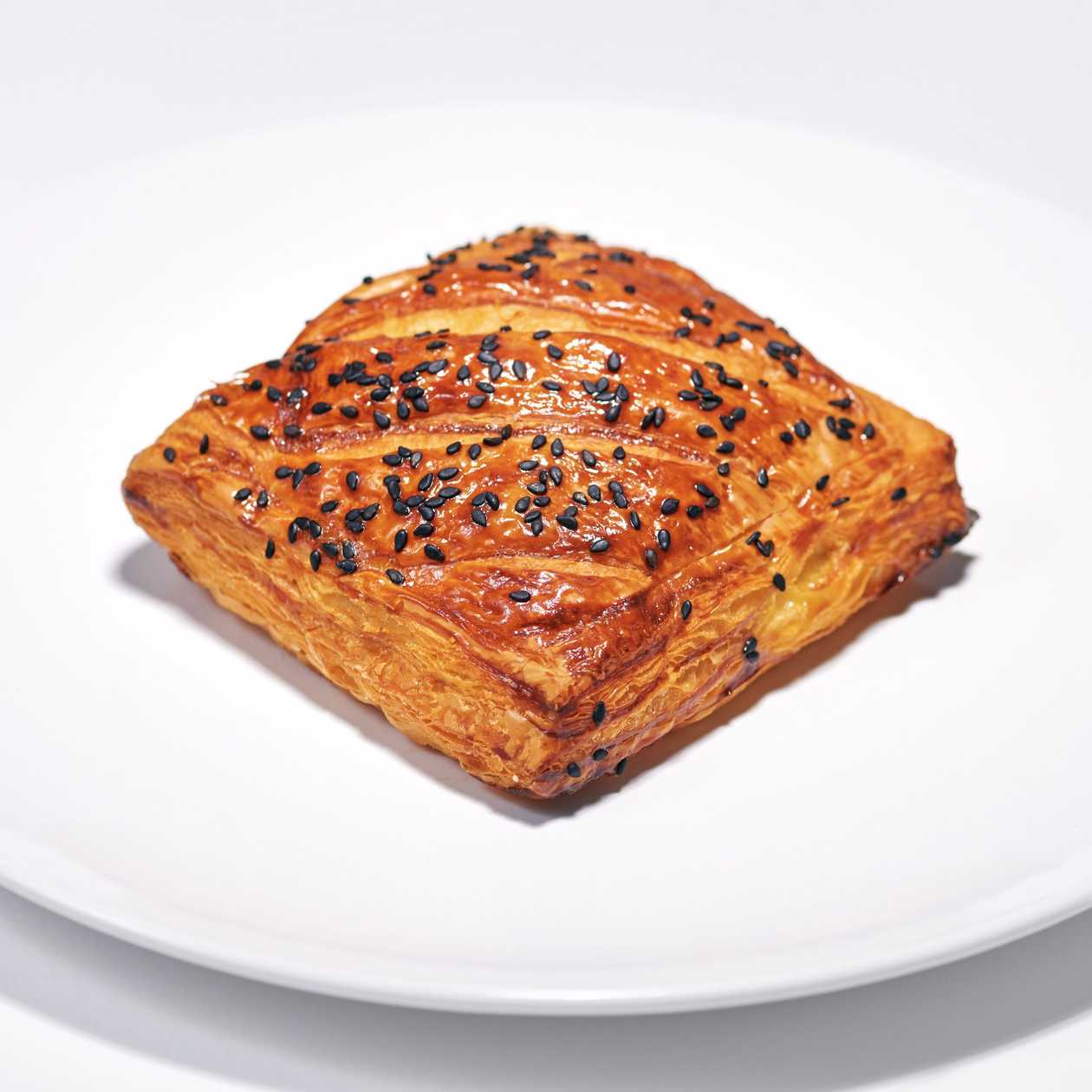 Puff Pastry with Suluguni Cheese, Brynza and Herbs