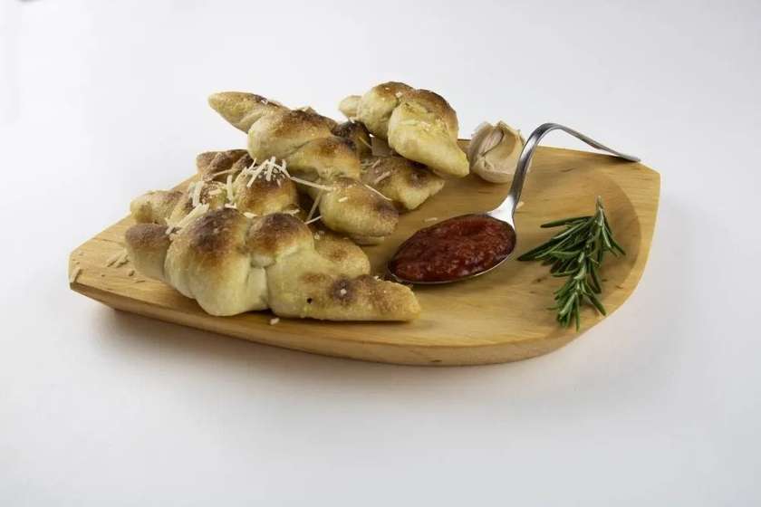 Garlic knots