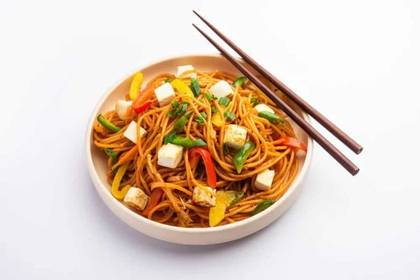 Paneer Noodles