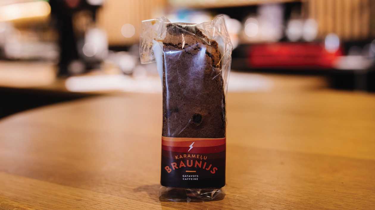 Caramel brownie 1 pc. 110g