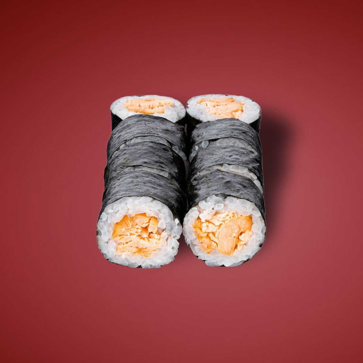 Hosomaki grilled salmon