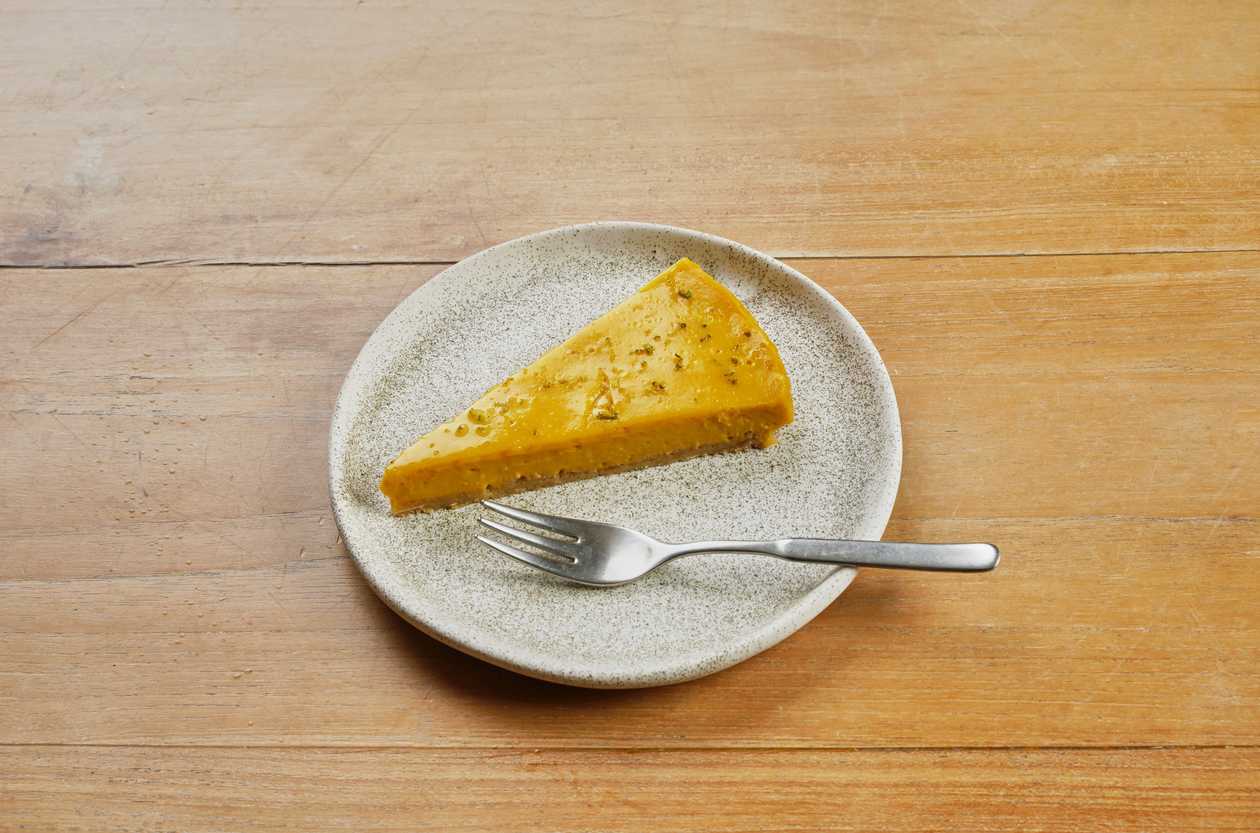 Mango cake