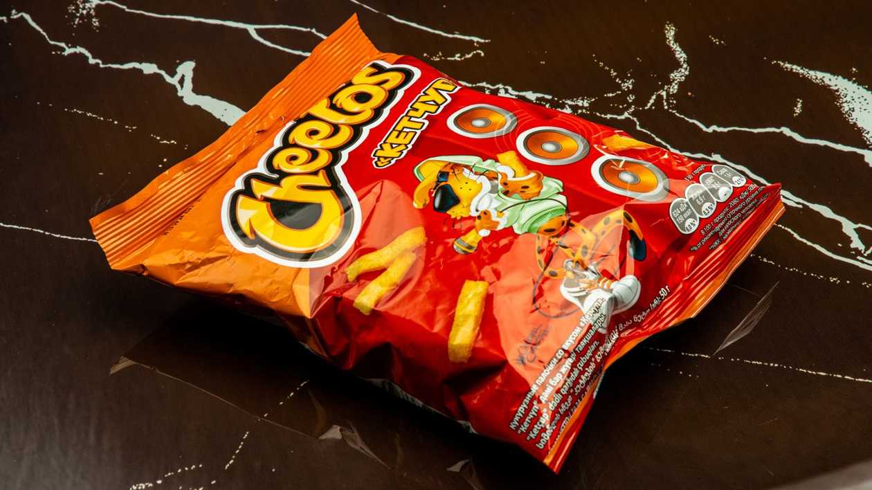 Medium Cheetos.