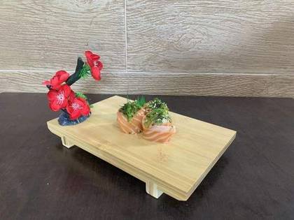A47 Gunkan de Salmão Wakimi