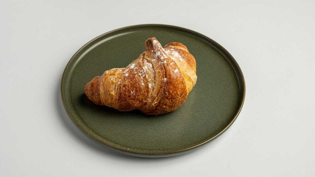 Pistachio Croissant