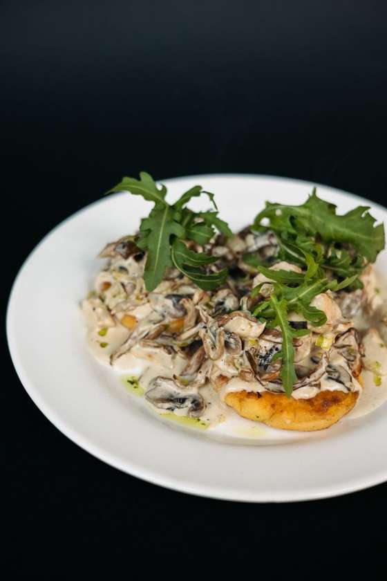 Polenta with Chicken and Mushrooms