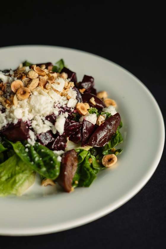 Salad with caramelized beets