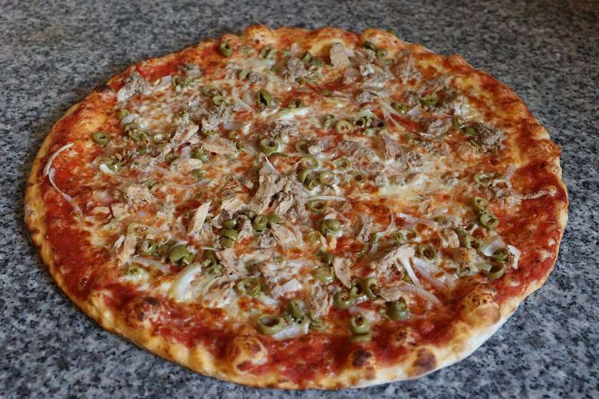 Pizza tonno 45cm