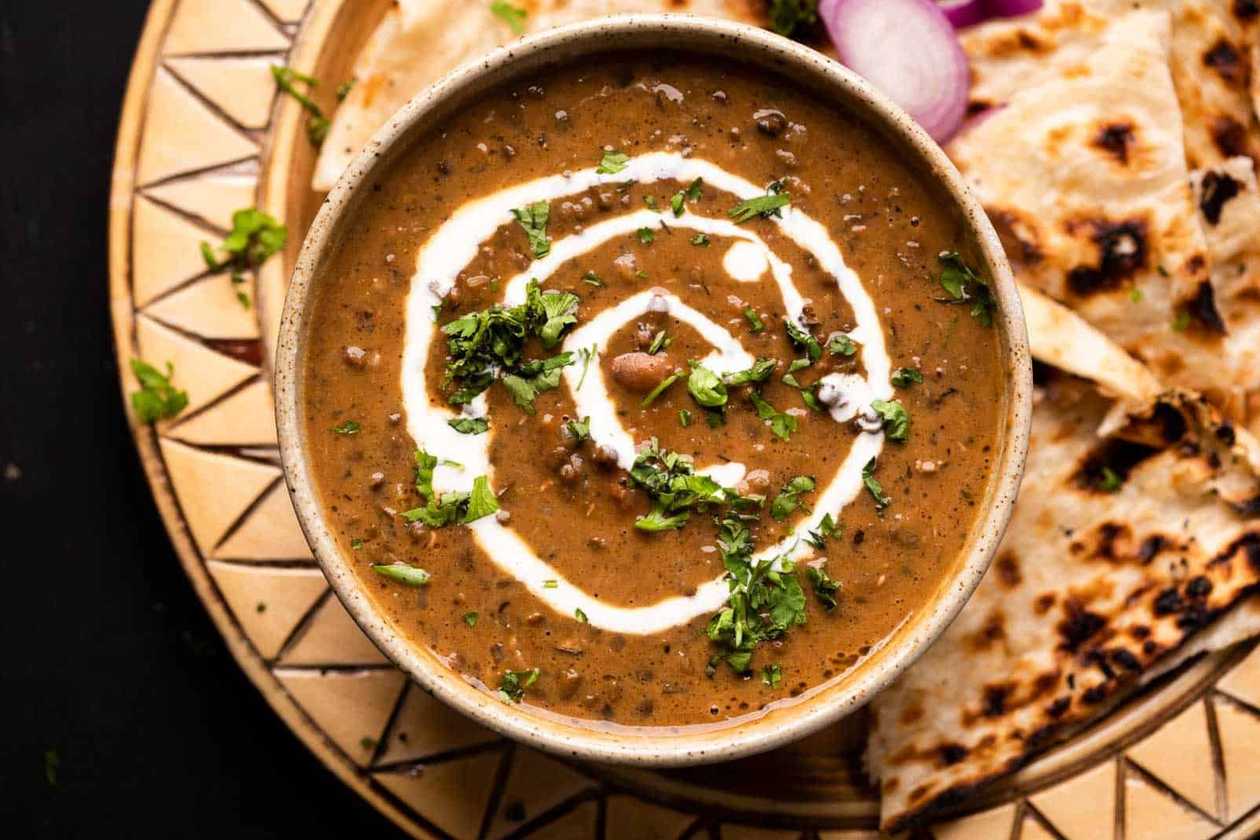 Dal Makhani (Plain Rice / Butter Naan)