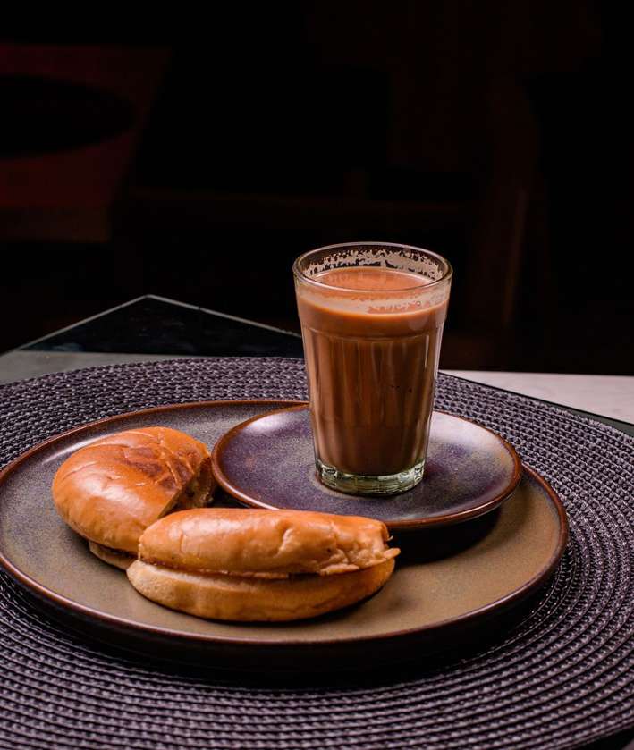 Persian (Irani) Tea & Bun Maska