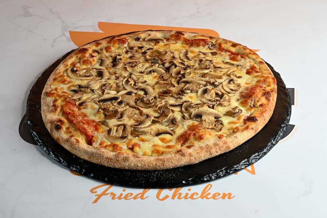 Funghi Pizza
