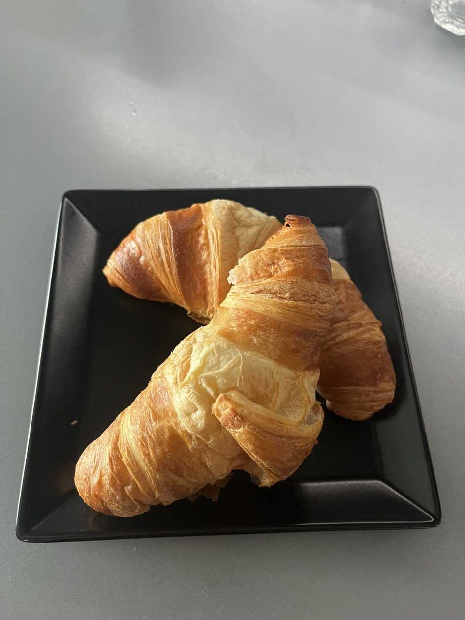 Croisant maslový  65g 3ks