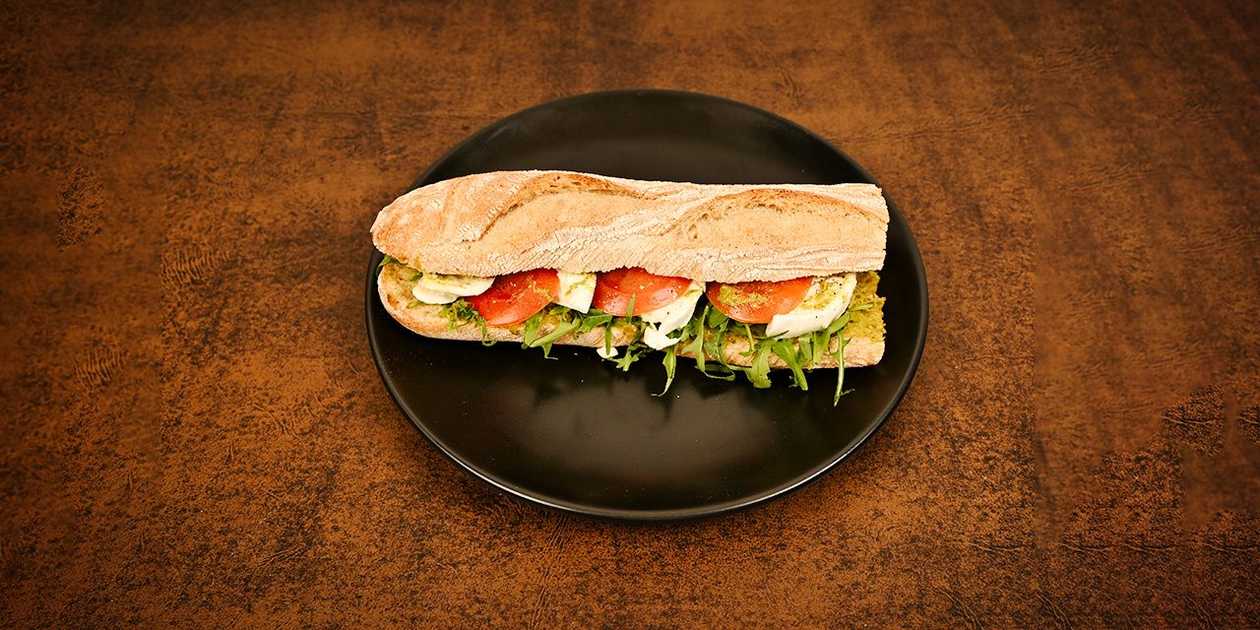 Caprese Bread Roll
