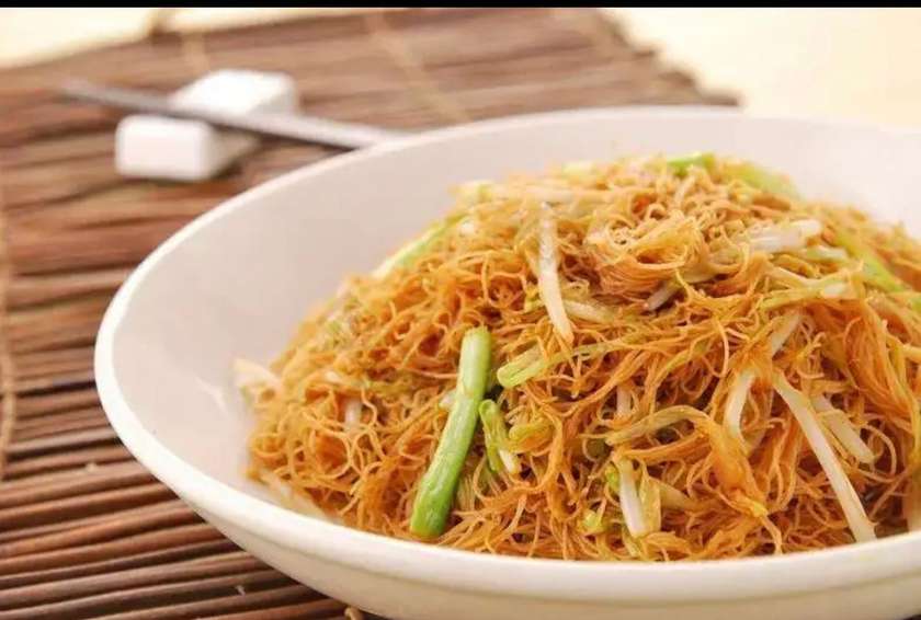 Stir-fried Rice Noodles