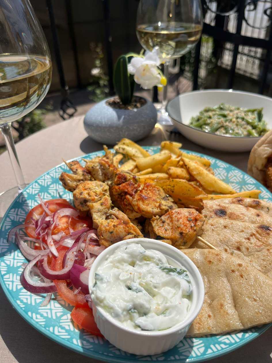 Chicken souvlaki meal