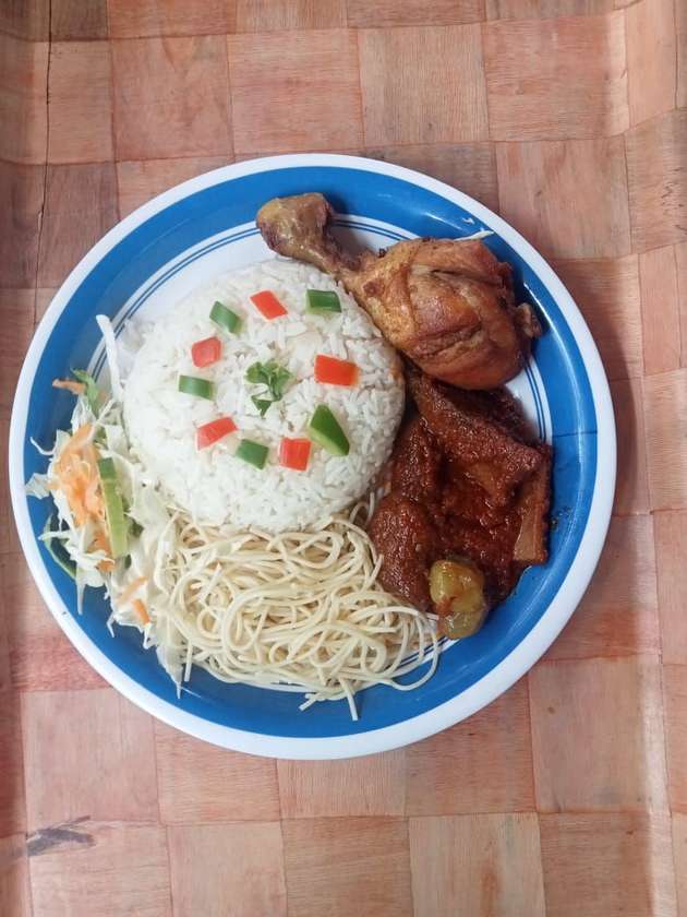 Plain Rice with Cow Leg, Chicken or Fish