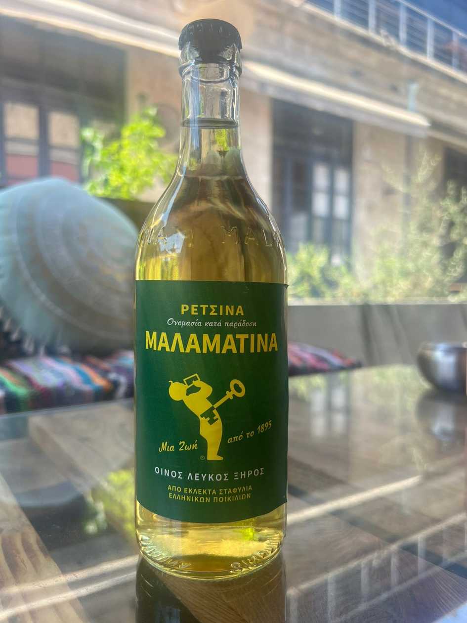Retsina Malamatina White Dry Retsina Wine 500ml