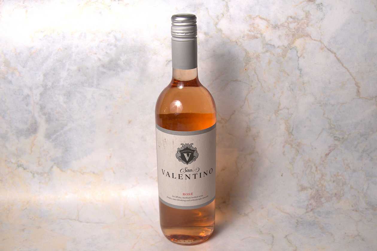 Valentino Rose, 0.75l