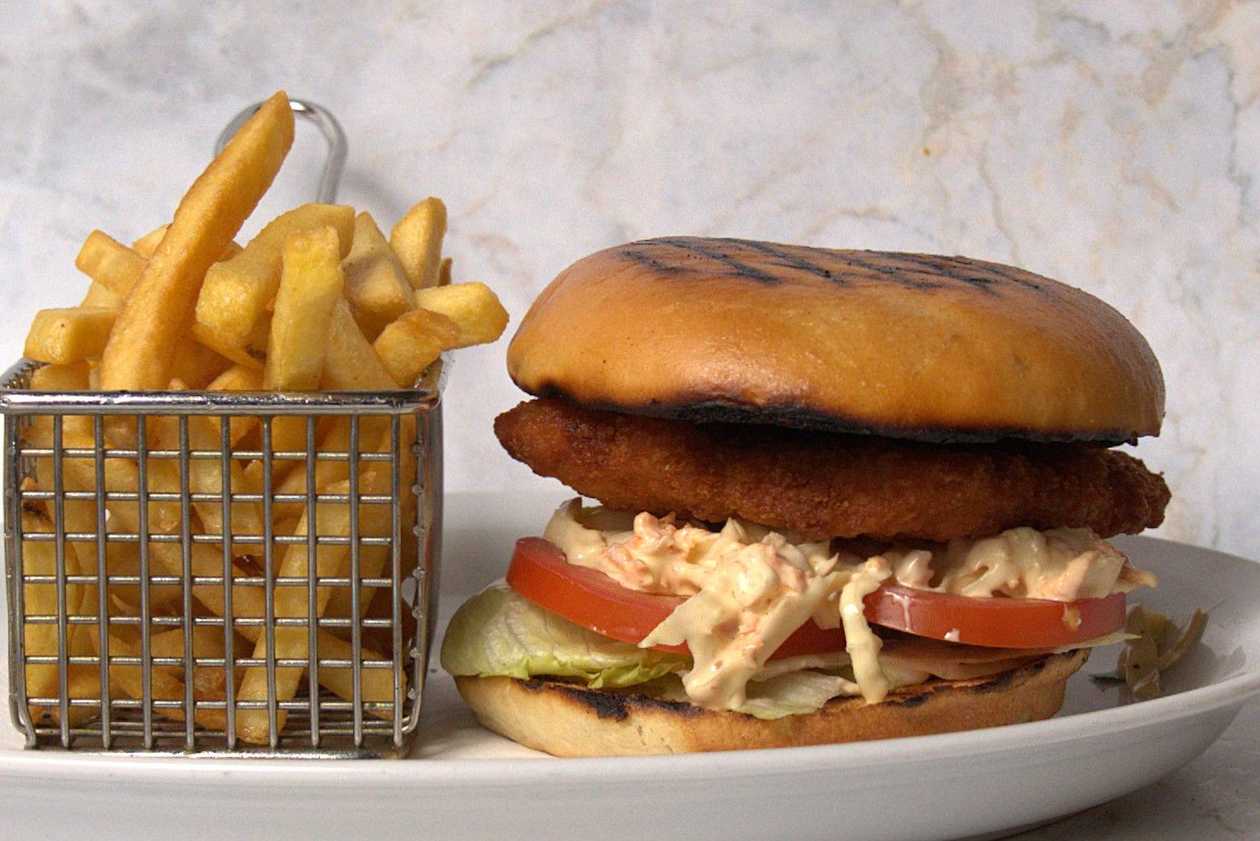 Breaded Chicken Burger (100% chicken)