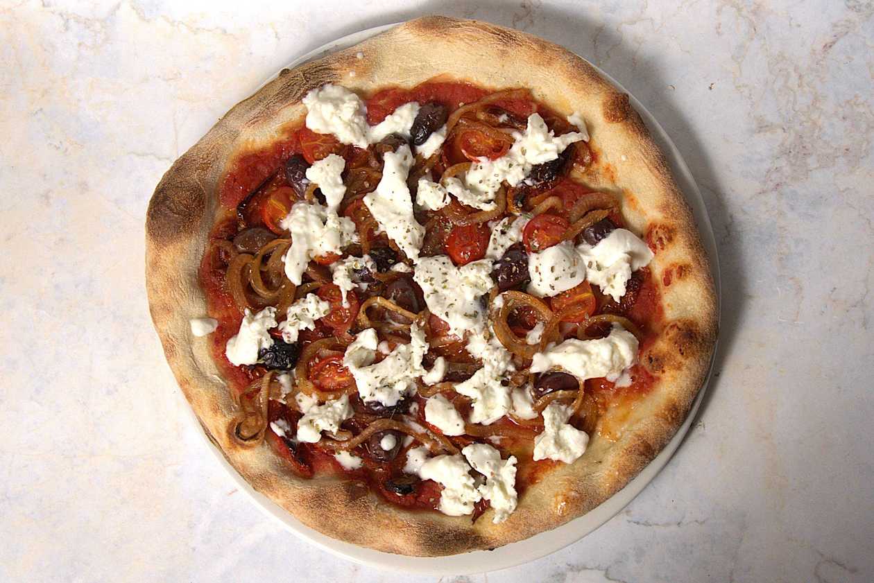 Pizza Con Mozzarella Di Bufala