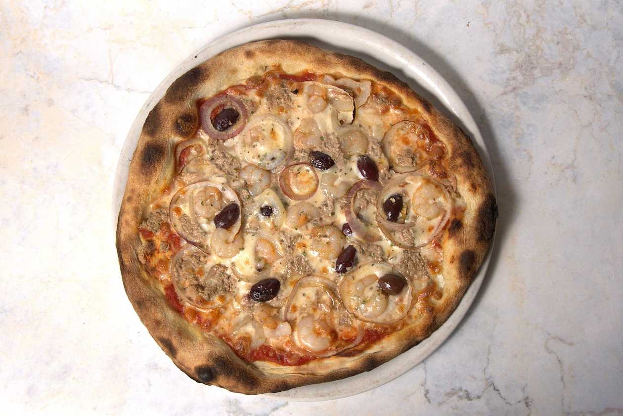 Al Tonno Pizza