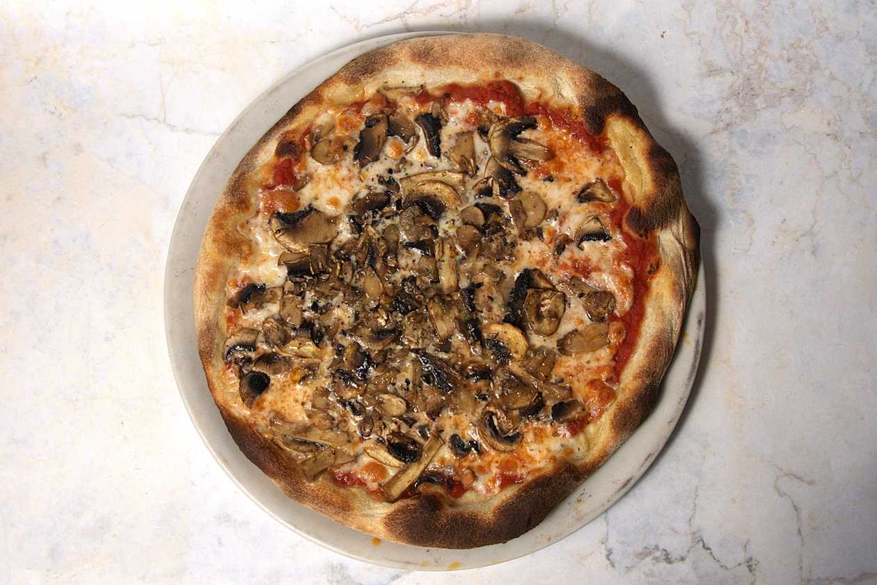 Funghi Pizza