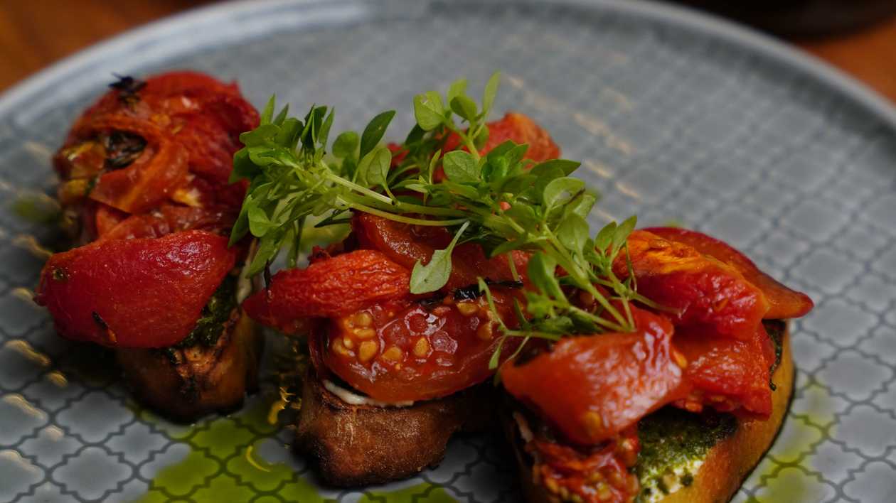 Bruschetta with Tomatoes