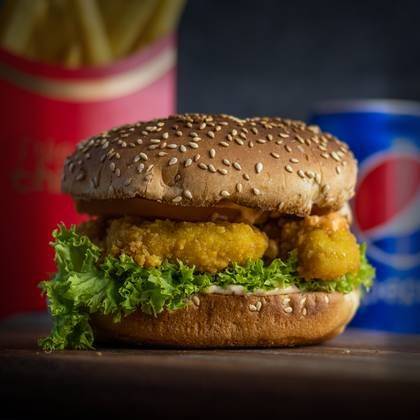 5. Burger BBQ with crispy chicken + drink + fries