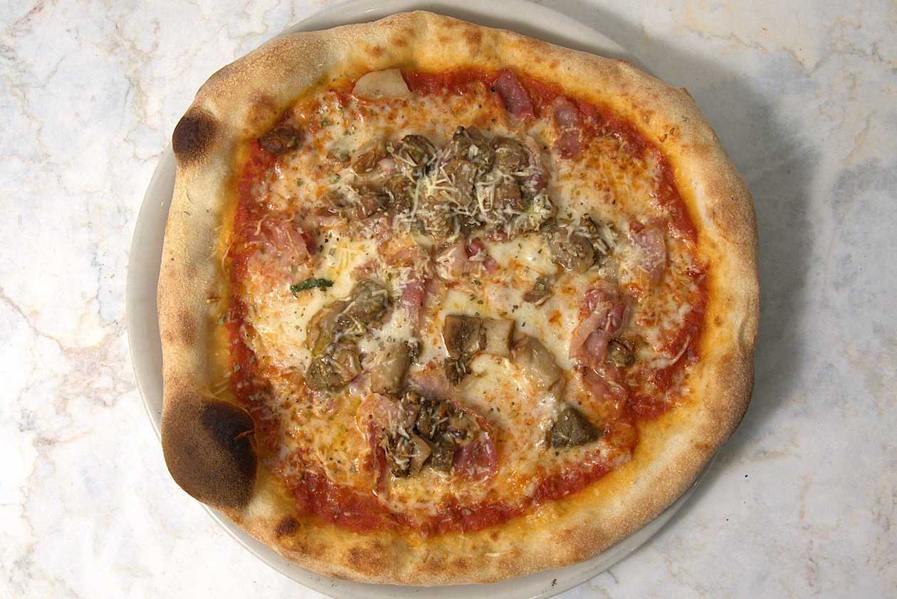 Il Porcino Pizza