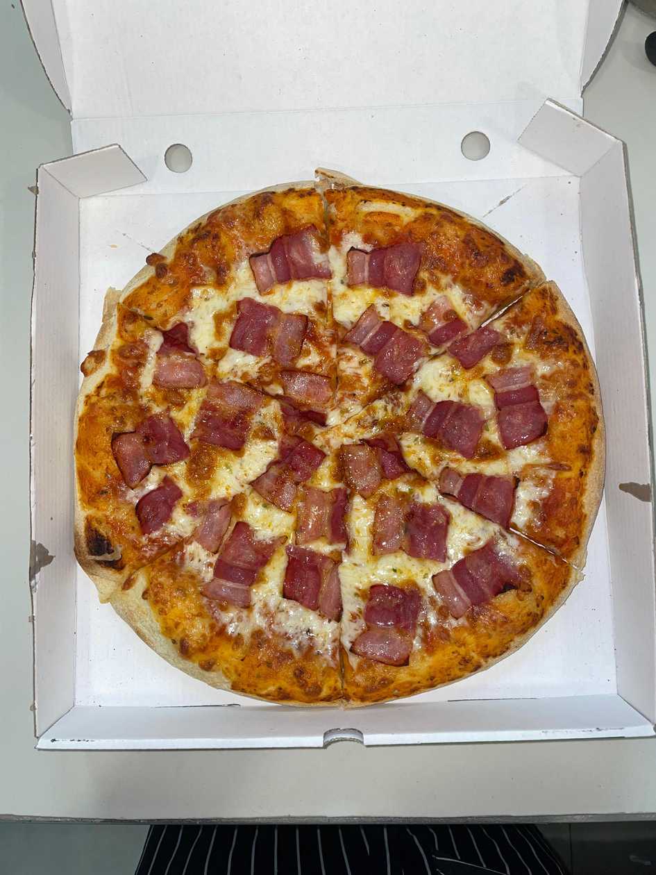 Bacon Pizza