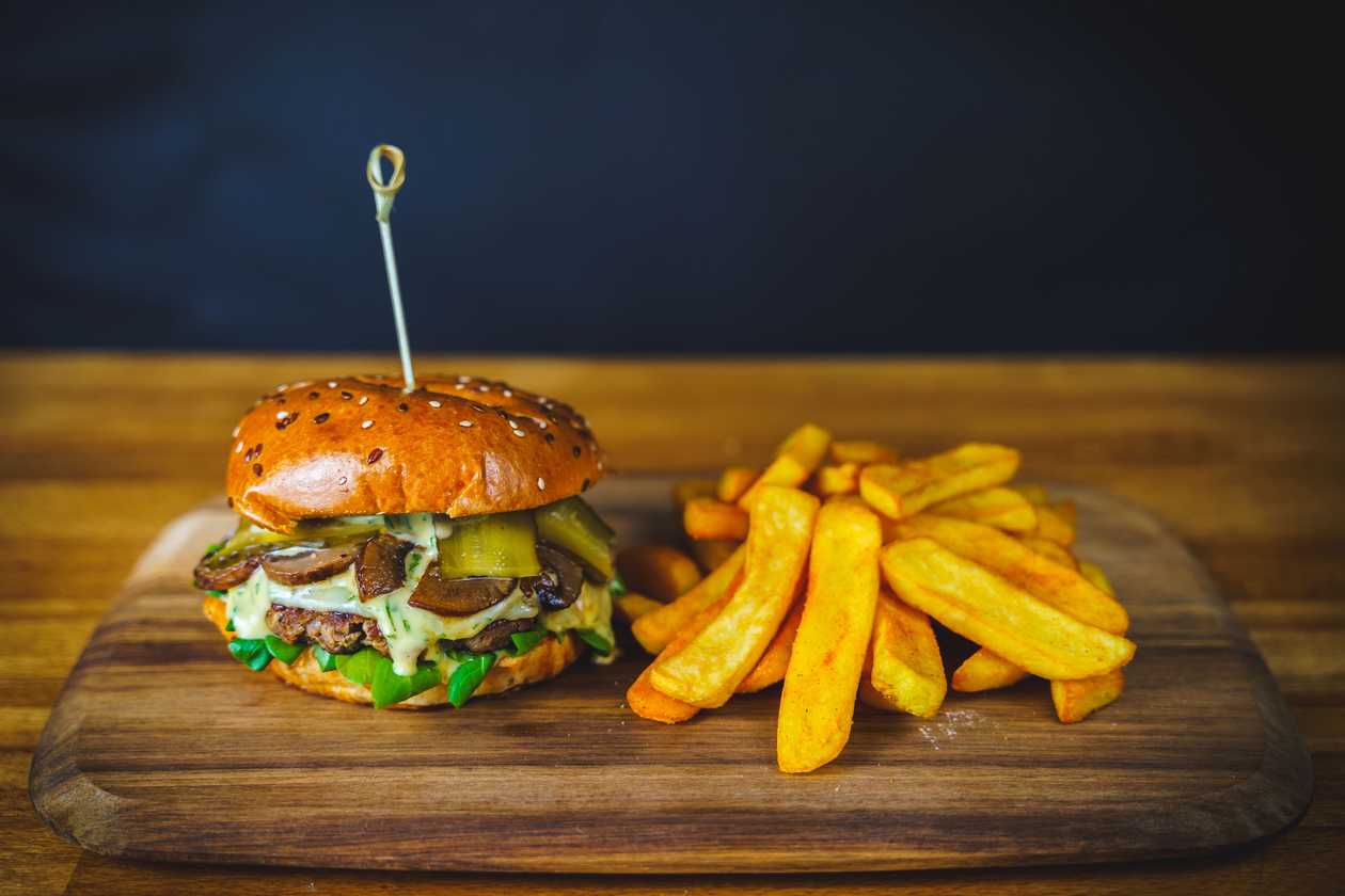 Mushroom burger + Fries