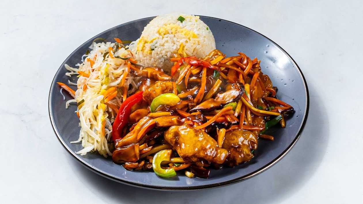 61. Duck with xiang gu mushrooms