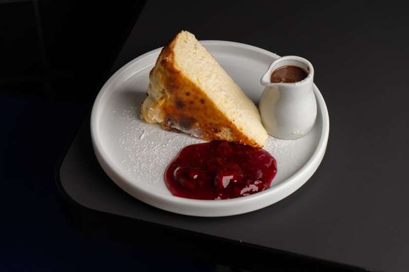 Basque cheesecake