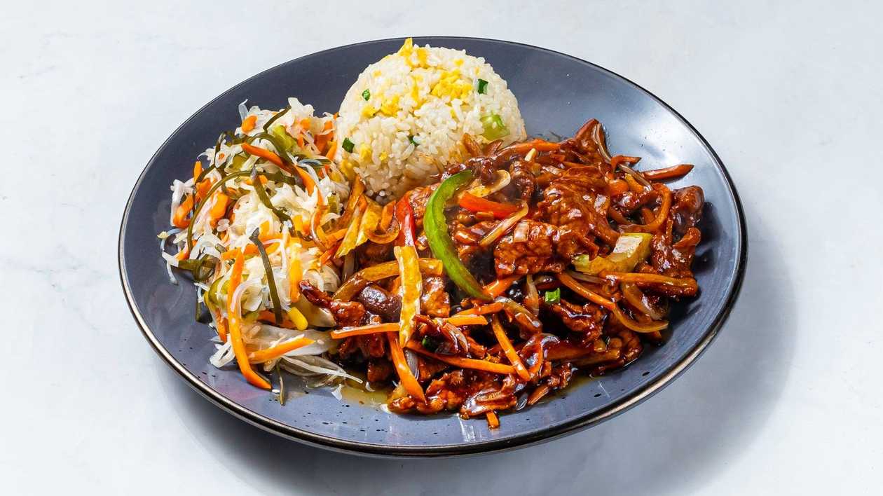 31. Beef with garlic