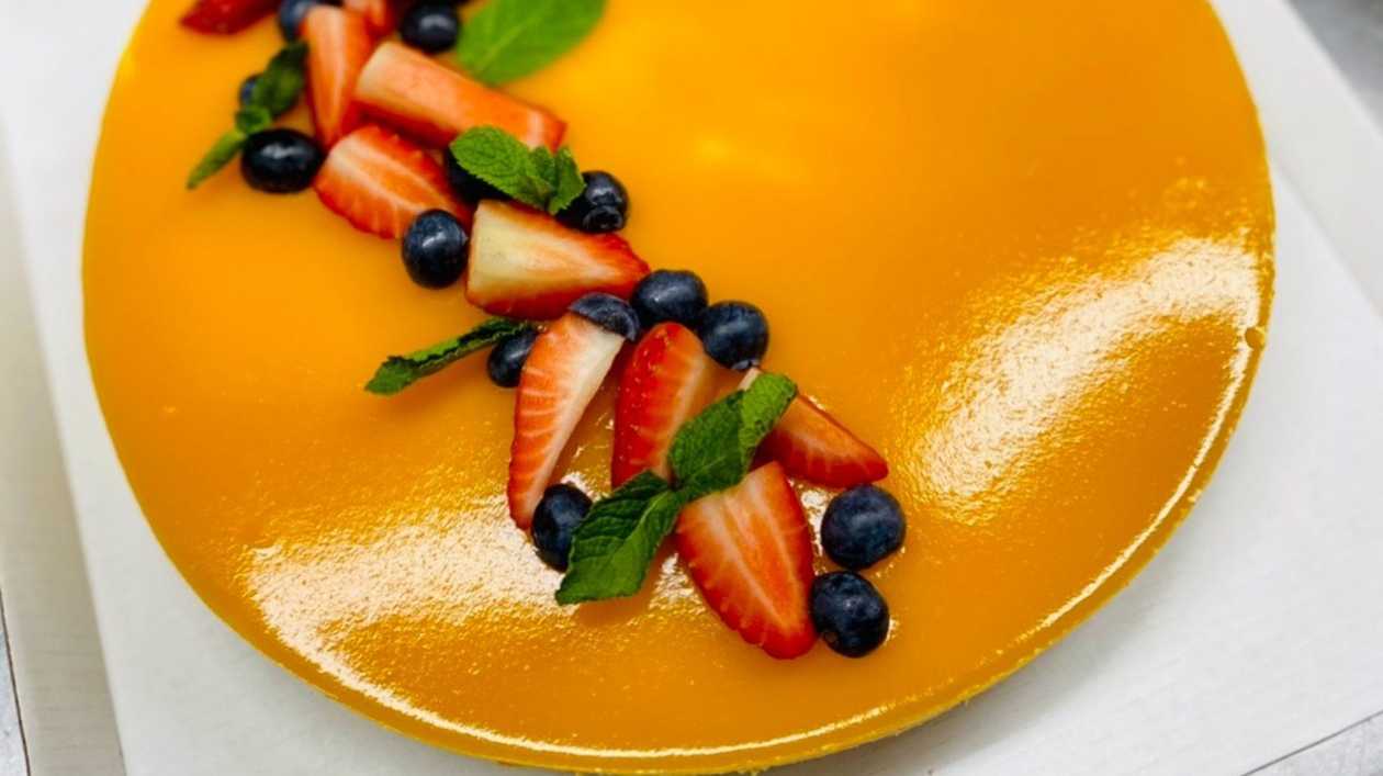 Mango Cheesecake (27 cm)
