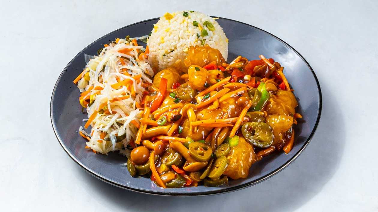 52. Tiger prawns with strawberries and jalapenos