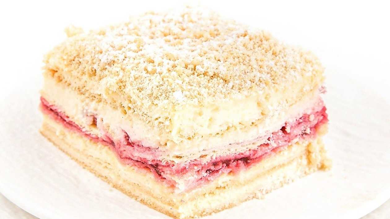 Slice of Napoleon Cake (150 g)