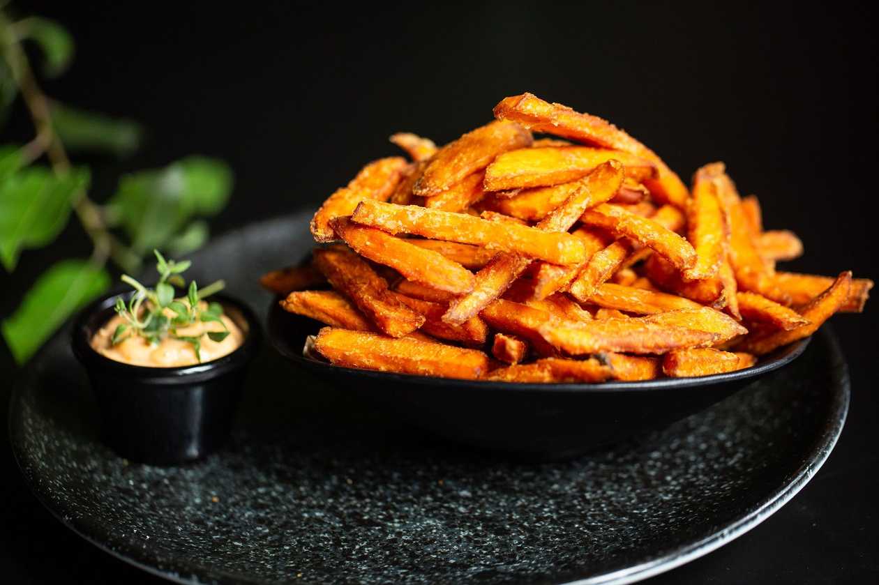 Sweet potato fries with kimchi mayonnaise