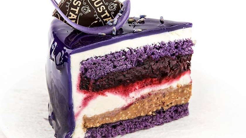 Slice of Lavender Crème Brûlée Cake (120 g)