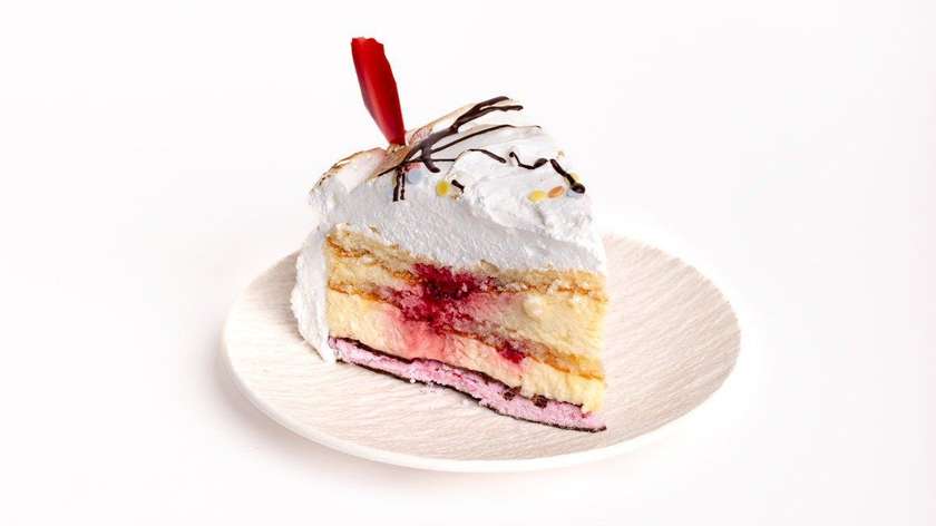 Sapphire Cake with Raspberry (130 g)