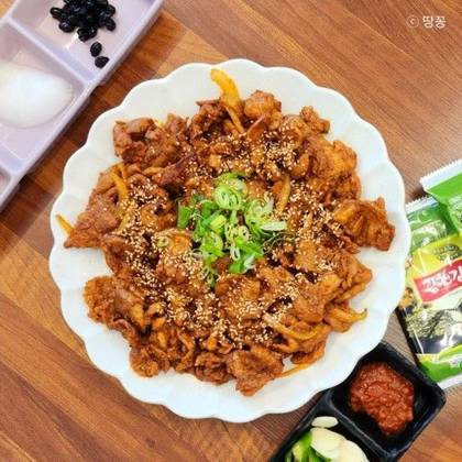 Jeyuk Bokkum