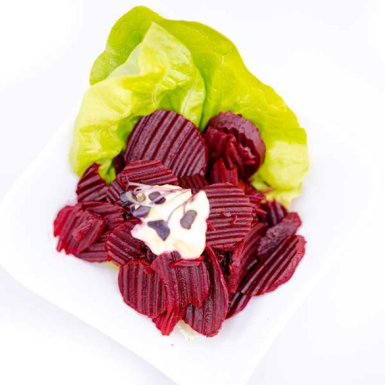 Salata de sfecla rosie