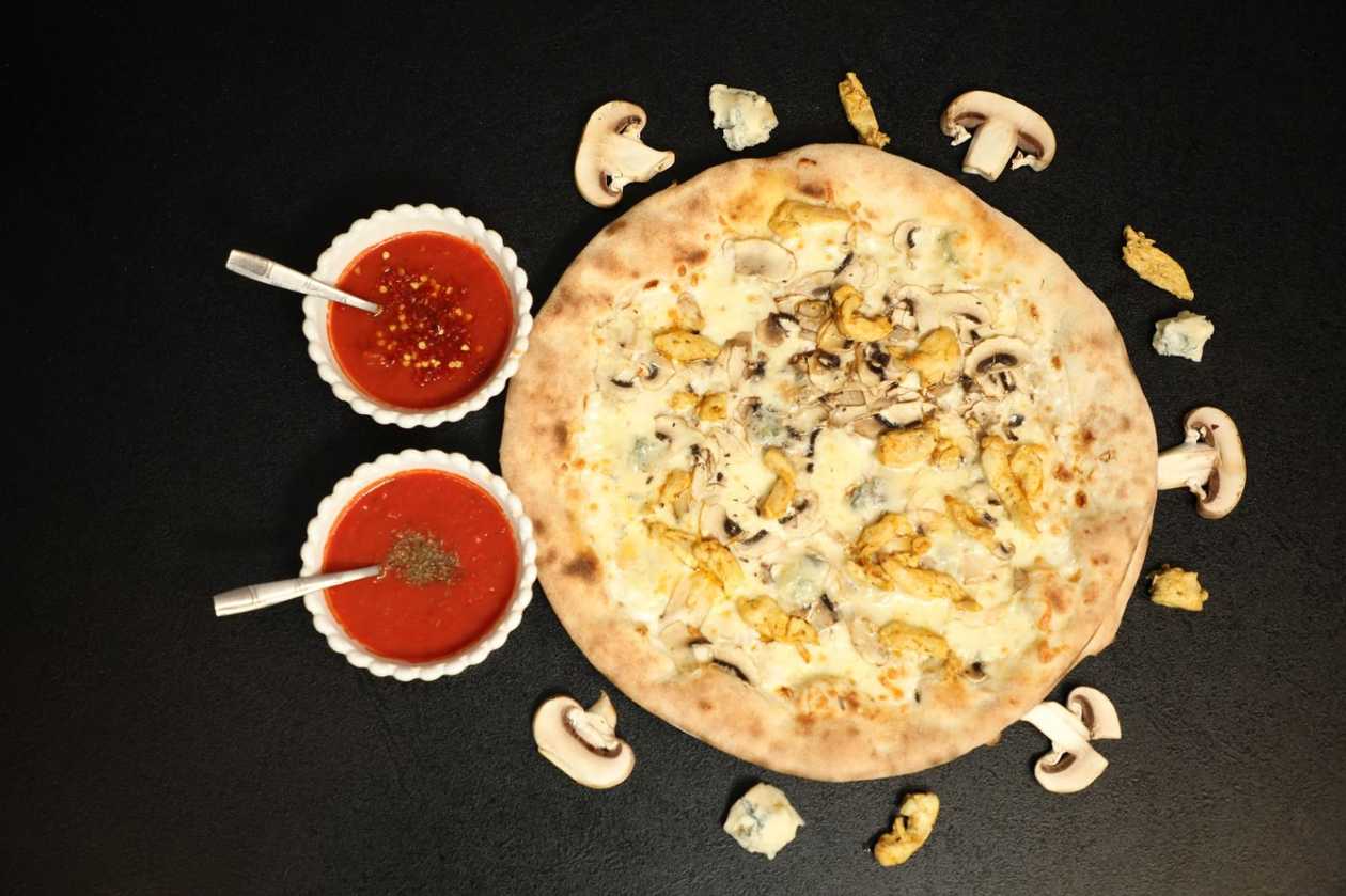 Pizza pollo e funghi 40cm